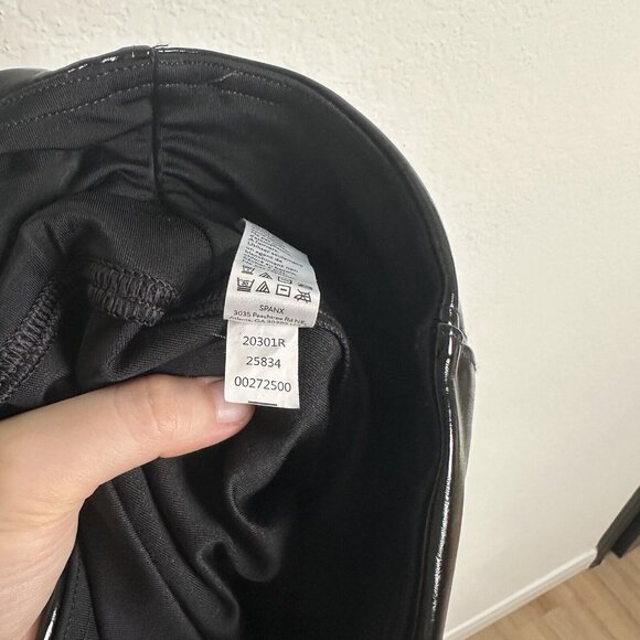 SPANX Black Leggings - Picture 12 of 12